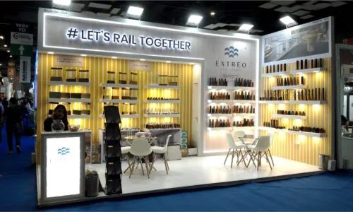 Professional Extreo exhibition booth with elegant lighting by experienced exhibition stand builders
